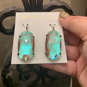 ***SOLD***Kendra Scott Esmes